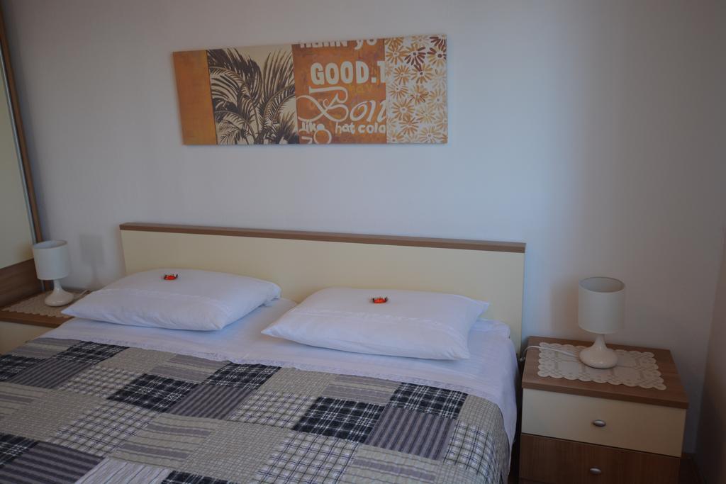 Apartment Slavica Корнич Экстерьер фото